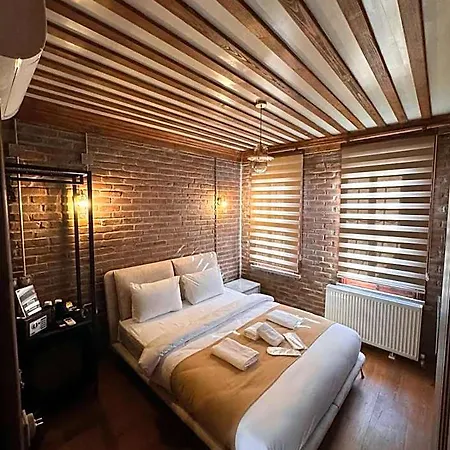Hotel Gen Cibali 3*